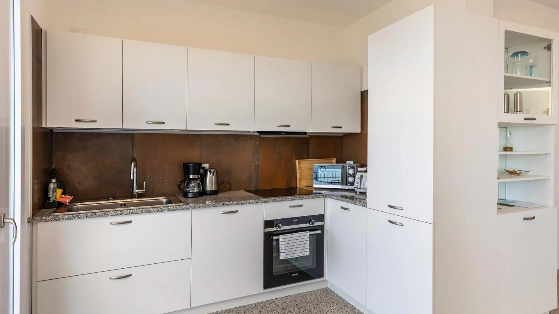 Apartment Casa Serena Lake View Torri Del Benaco Italy